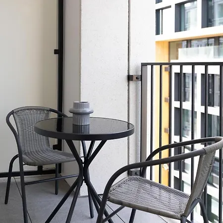 Easy Rent- Wieniawska4u Centrum, Free Parking Apartmán *